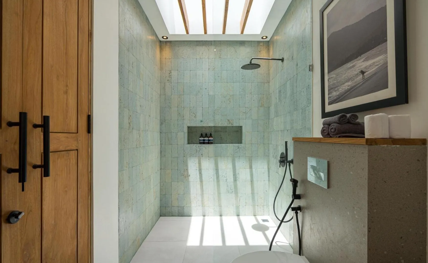 Villa Yolla Bingin Residence 2016 - Uluwatu By Yolla Hospitality Indonesia